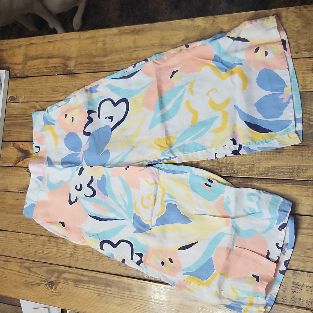 Cute, light, pants